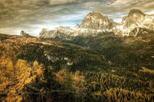 tofane  dolomites  nature