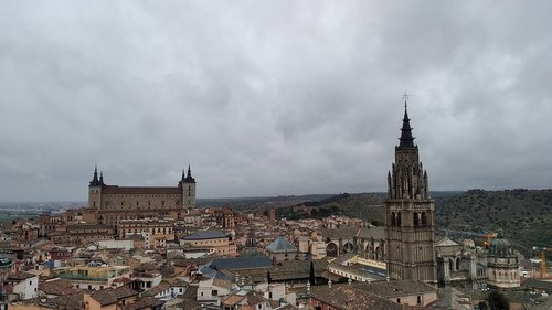 toledo  panoramic  cathedral