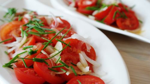 tomato tomato salad salad