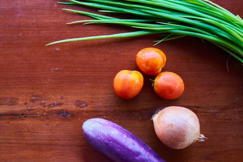 tomato eggplant onion