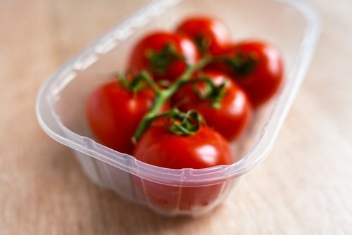 tomato  vegetable  ripe