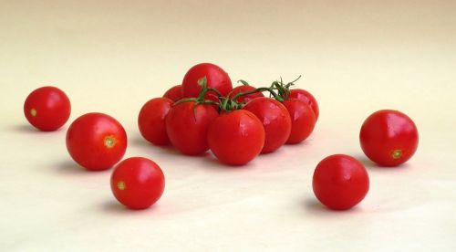 tomato fruit vegetable tomatoes cirio