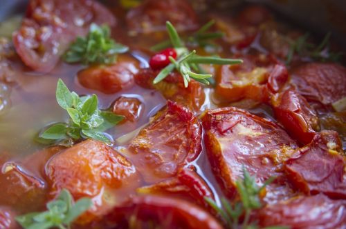 tomato soup dish natural food