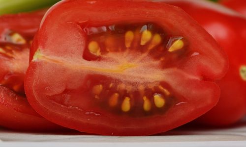 tomatoes sliced vegetables