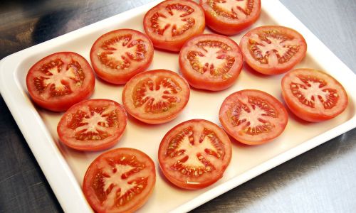 tomatoes oven garnish