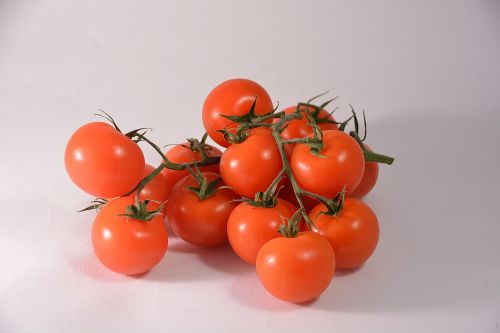 tomatoes red eating