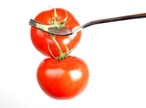 tomatoes fork eat