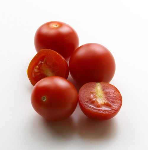 tomatoes red cherry