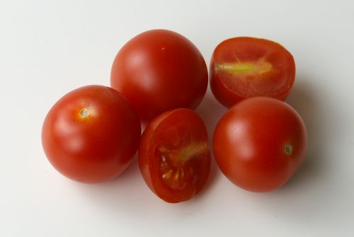 tomatoes red cherry