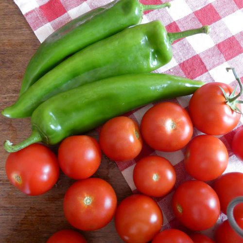 tomatoes red paprika