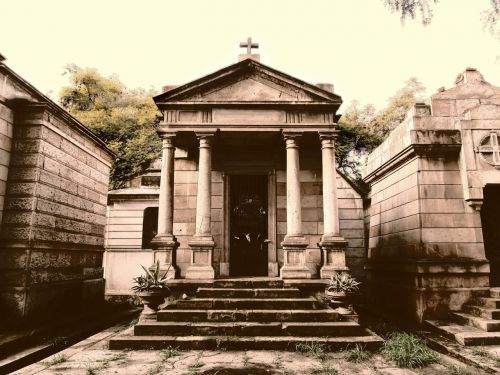 tomb tombstone cemetery