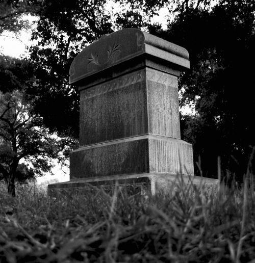 tombstone cemetary dark