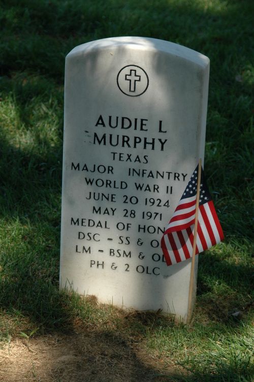 tombstone audie murphy gravestone