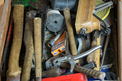 tool  hammer  axe