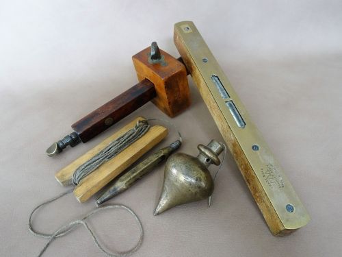 tools plumb level