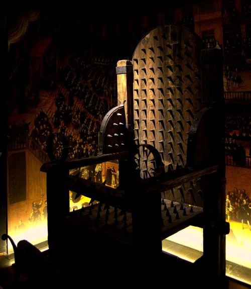 torture medieval chair