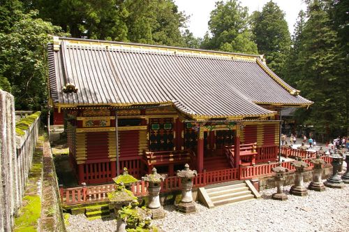 toshogu shrine pagoda japan