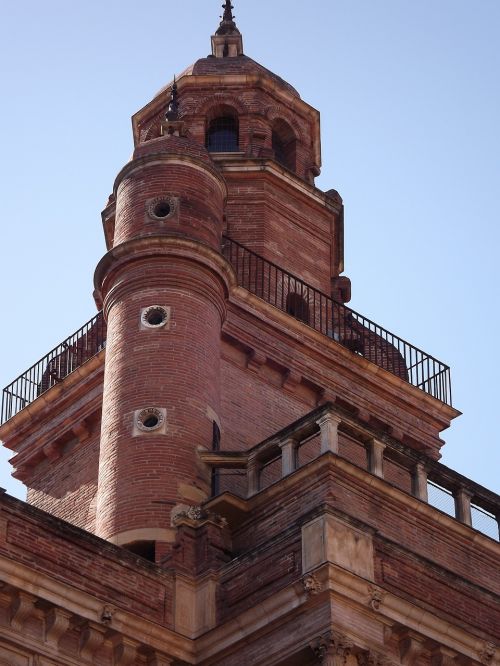 toulouse tower brick