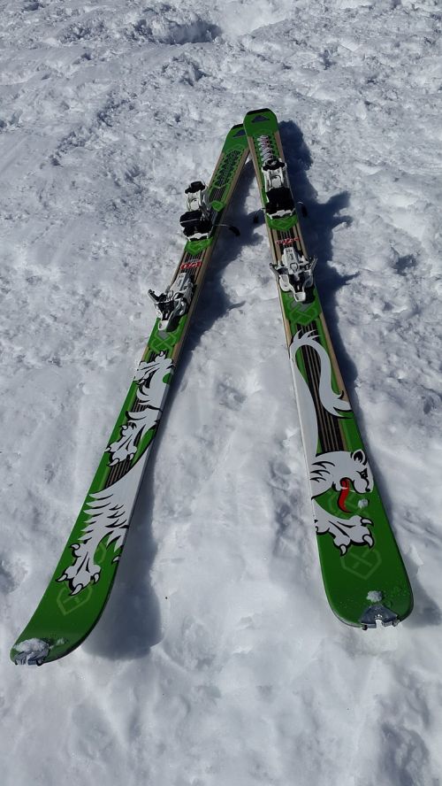 touring skis ski dynafit