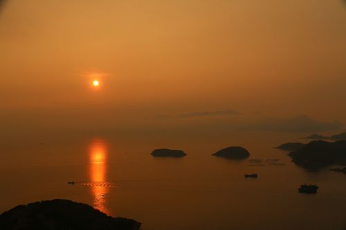 tourism natural landscape silhouette