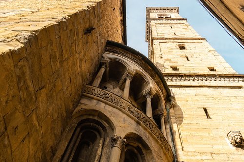 tower  church  architecture