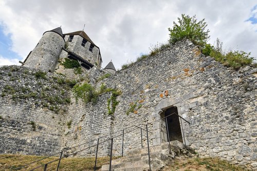 tower  keep  medieval