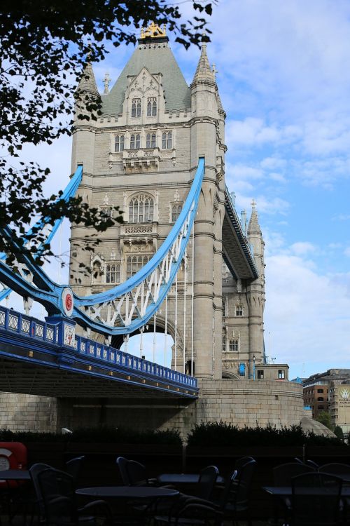 tower london bridge