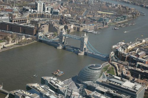 tower bridge london thames