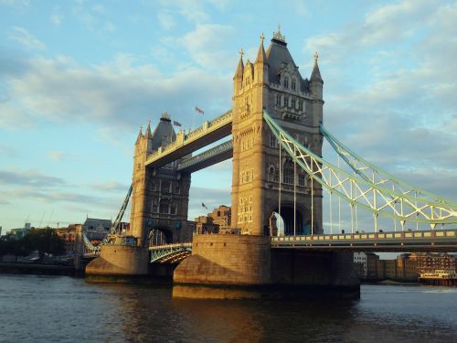 tower bridge london tower