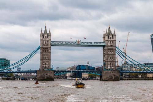 tower bridge london bridge