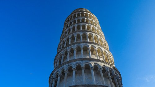 tower of pisa  pisa  italy