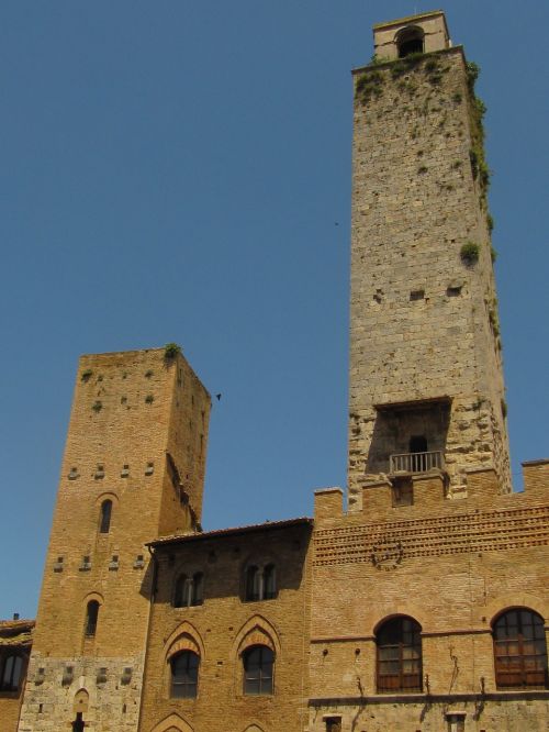 towers san gimignano tuscany