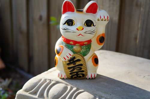 toy fun maneki neko