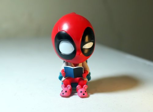 toy  figurine  small