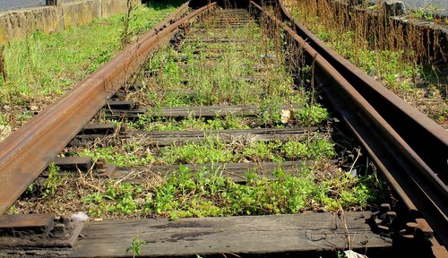 tracks  railway  railroad tracks