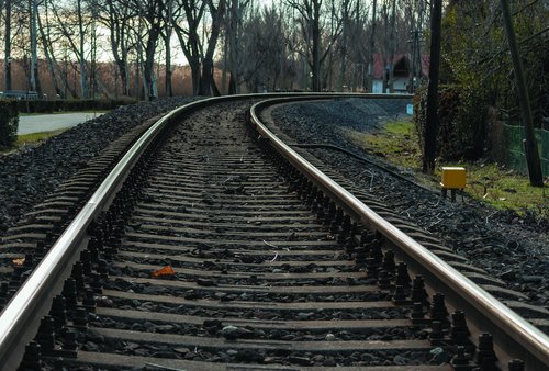 tracks  rails  rail