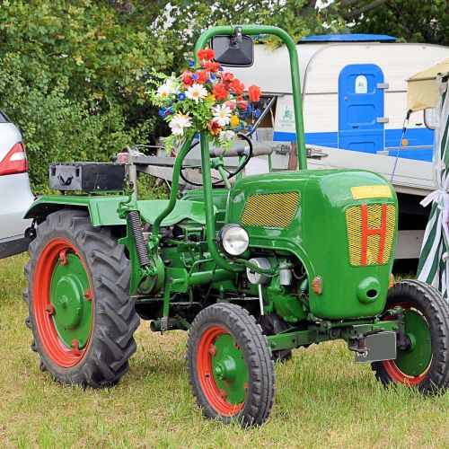 tractor tractors old