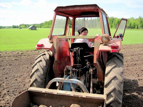 tractor girl summer