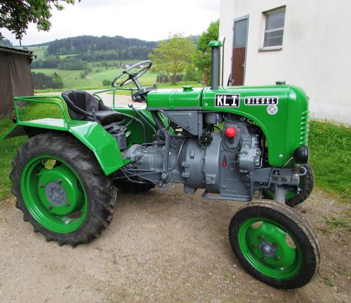 tractor oldtimer agriculture