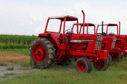 tractors vehicles field