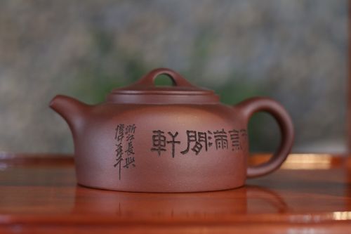 traditional pot purple