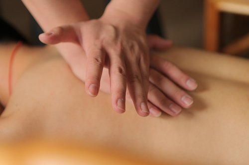 traditional chinese  massage  techniques