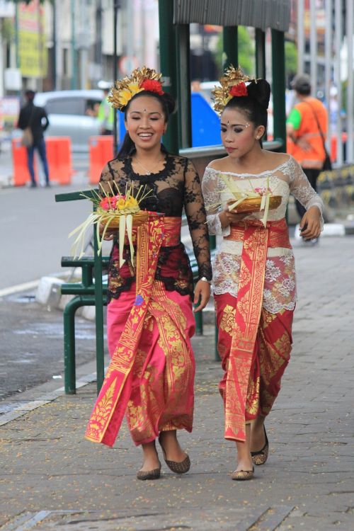 traditional clothes style people