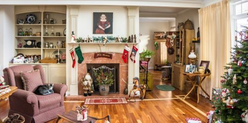 traditional home decorations christmas