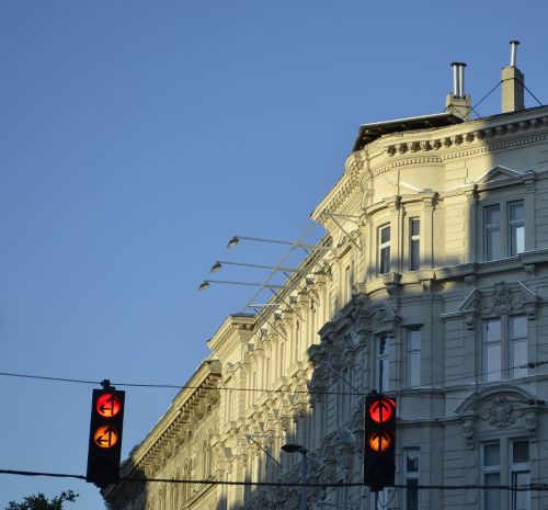 traffic lights city budapest