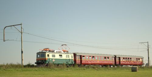 train railway historically