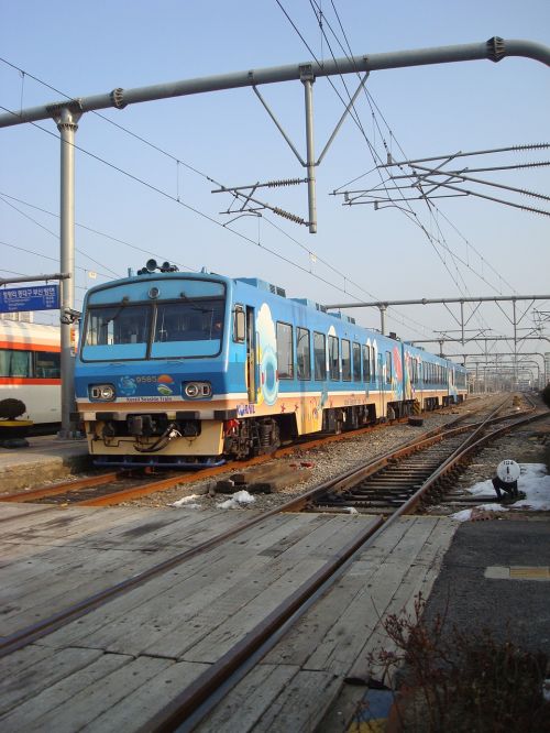 train blue railway