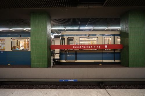 train metro railway
