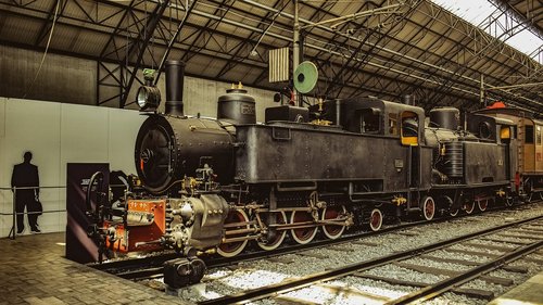 train  locomotive  railway