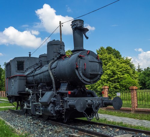 train  loco  steam locomotive